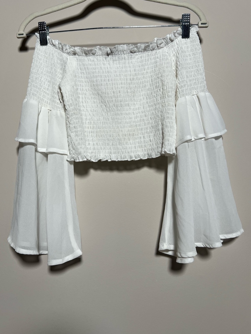 SHEIN White Off-Shoulder Smocked Crop Top with Flared Tiered Sleeves